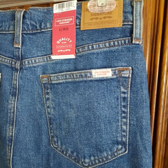 Levi Strauss Signature Women's Maxi Denim Skirt - Size 6/W28, NWT! - Picture 10 of 16